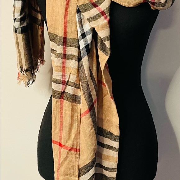 Unisex Plaid Tan and Red Large Check Scarf 100% Viscose Nwt - Picture 5 of 6
